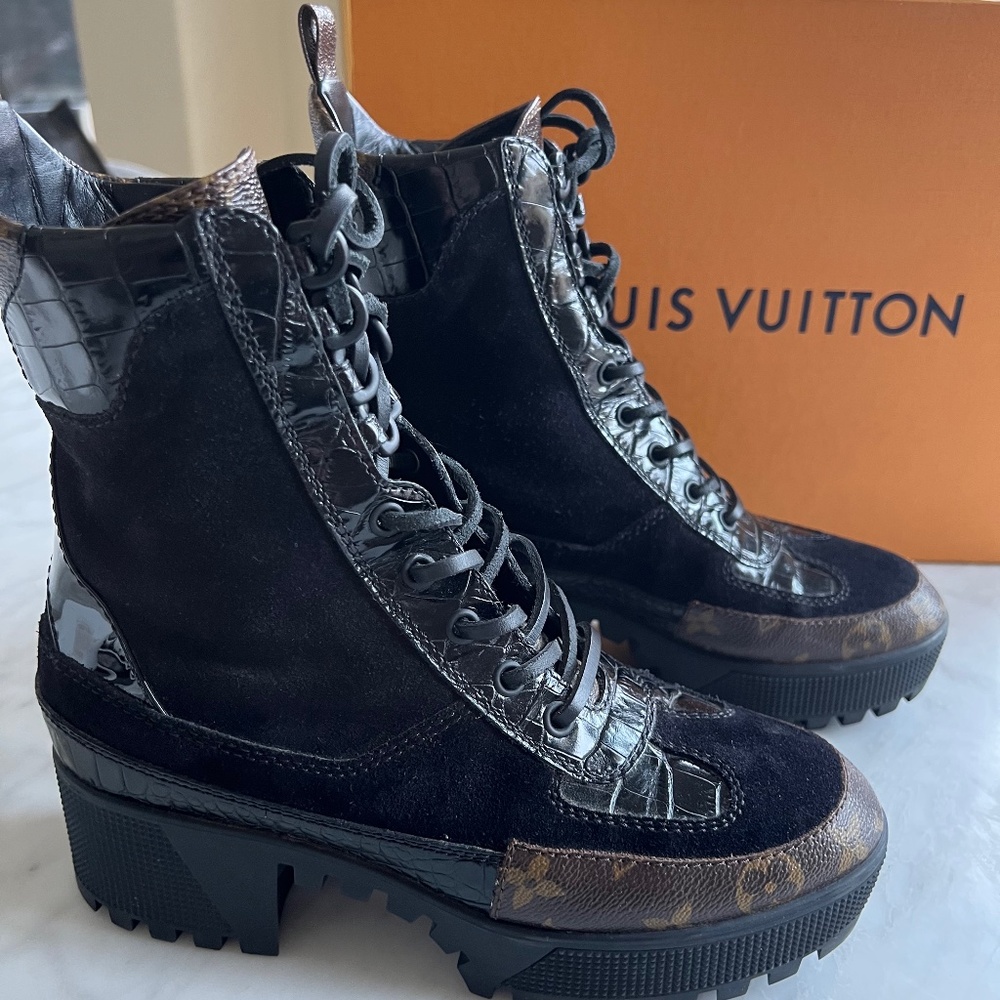 Louis Vuitton Laureate Platform Desert Boot, Authentic boots